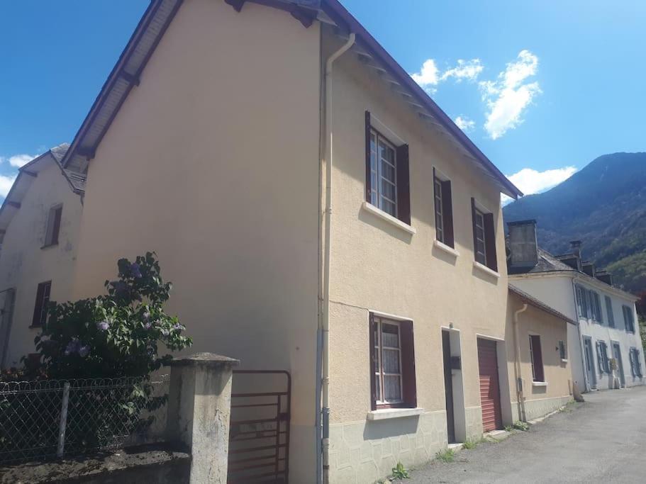 La Maison De Nestalas Pierrefitte Nestalas Bagian luar foto